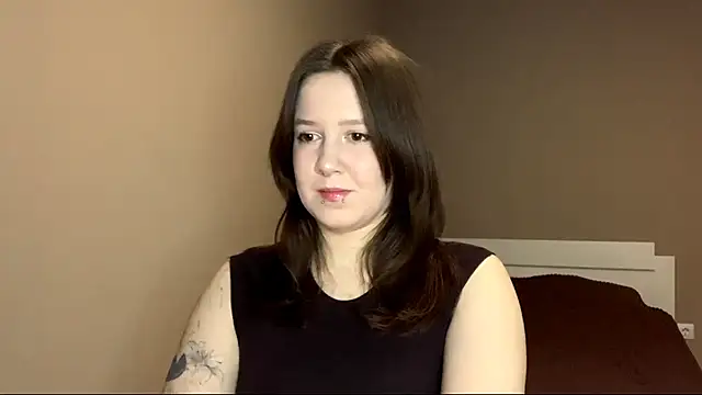 Snapshot of SatinyStoic chatting on April 7, 2026, 4:20 pm SatinyStoic online show from April 7, 2026, 4:20 pm