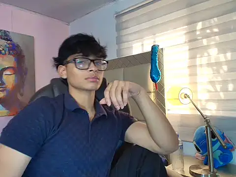 mathias oberlin online show from March 27, 2026, 7:37 pm