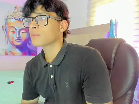 mathias oberlin online show from April 8, 2026, 7:48 pm