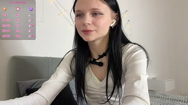 meowchaa online show from April 21, 2026, 5:30 pm
