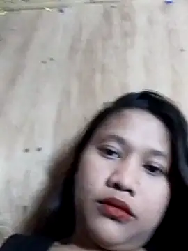 xxursweetyoonaxx online show from April 1, 2026, 8:04 am