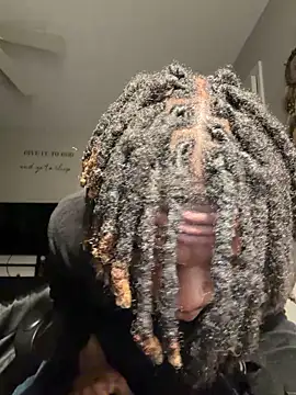 Thirdlegsuave online show from March 27, 2026, 10:16 am