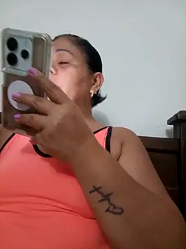 Snapshot of Veronica_missbigg chatting on March 26, 2026, 11:57 pm Veronica missbigg online show from March 26, 2026, 11:57 pm