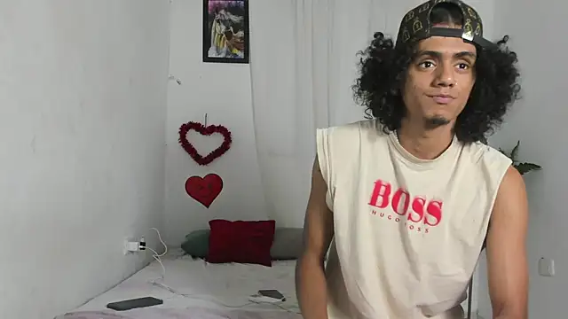 Snapshot of sweet_rose72 chatting on May 28, 2026, 10:59 pm sweet rose72 online show from May 28, 2026, 10:59 pm