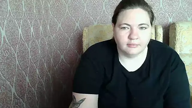 Snapshot of ElviraOreilllyX chatting on May 25, 2026, 6:56 am ElviraOreilllyX online show from May 25, 2026, 6:56 am