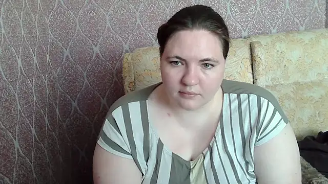 Snapshot of ElviraOreilllyX chatting on May 23, 2026, 10:47 am ElviraOreilllyX online show from May 23, 2026, 10:47 am