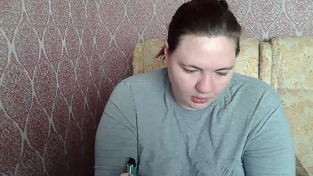 Snapshot of ElviraOreilllyX chatting on May 27, 2026, 6:21 am ElviraOreilllyX online show from May 27, 2026, 6:21 am
