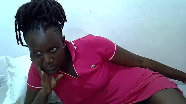 Snapshot of Sexxy_Peach chatting on May 20, 2026, 8:11 am Sexxy Peach online show from May 20, 2026, 8:11 am
