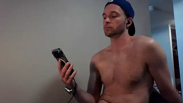 Luke James online show from April 5, 2026, 10:49 pm