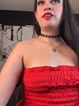 Darkrisnah online show from May 16, 2026, 8:52 pm