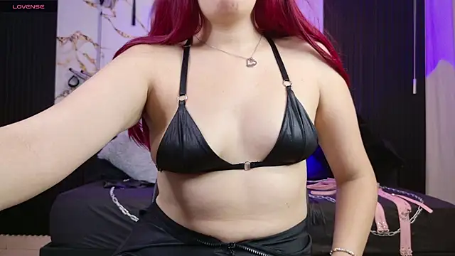Darkrisnah online show from May 27, 2026, 1:57 am