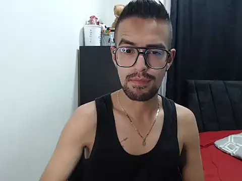 Demian-vall online show from April 17, 2026, 10:45 pm