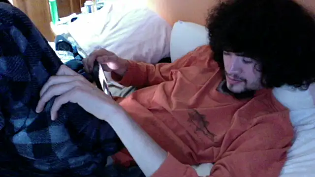 Snapshot of Teddy4420 chatting on April 6, 2026, 4:46 am Teddy4420 online show from April 6, 2026, 4:46 am