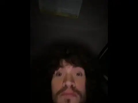 Snapshot of Teddy4420 chatting on April 15, 2026, 6:19 am Teddy4420 online show from April 15, 2026, 6:19 am