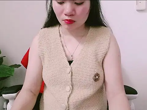 Suhynxx online show from April 8, 2026, 12:34 am