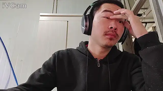 dyjdddttj online show from April 21, 2026, 1:42 am