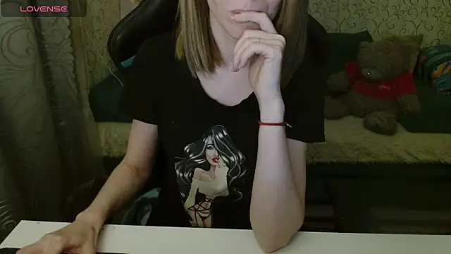 Ricky Chadwick  online show from April 7, 2026, 4:53 pm