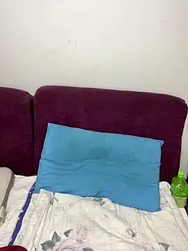 Cherry 258 online show from April 7, 2026, 5:04 pm