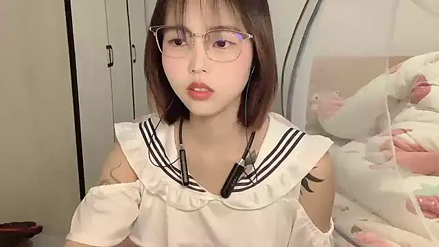 xiaodanta- online show from April 9, 2026, 11:49 am