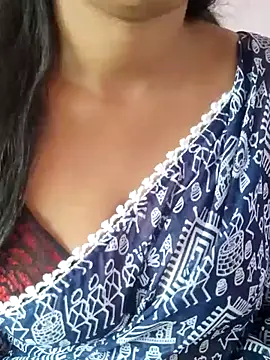 Snapshot of Sexyteacher143 chatting on April 4, 2026, 5:14 am Sexyteacher143 online show from April 4, 2026, 5:14 am