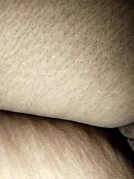 ranimodel--77 online show from April 15, 2026, 10:10 am