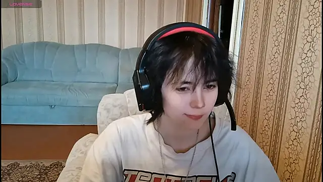 Snapshot of ShaynaLinley chatting on March 31, 2026, 7:43 am ShaynaLinley online show from March 31, 2026, 7:43 am