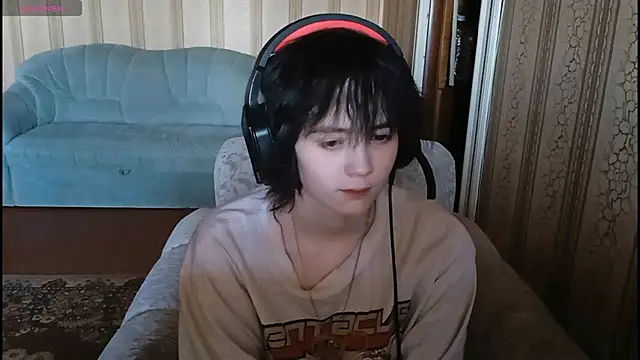 Snapshot of ShaynaLinley chatting on April 2, 2026, 7:37 am ShaynaLinley online show from April 2, 2026, 7:37 am