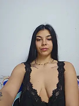 Snapshot of Crissdesire chatting on June 20, 2026, 5:56 am Crissdesire online show from June 20, 2026, 5:56 am