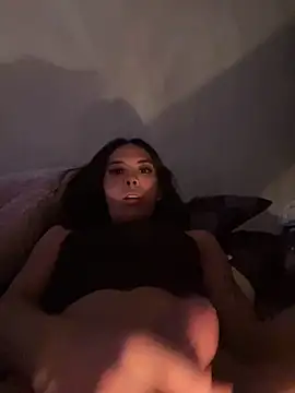 Jeweljozon online show from April 1, 2026, 9:45 pm