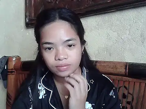 pretty pinky06 online show from April 29, 2026, 2:49 am