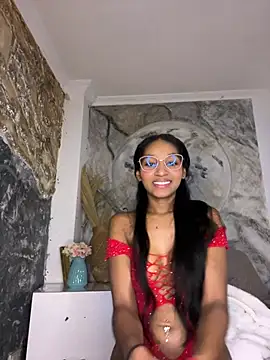 Snapshot of Angelicamayson chatting on June 18, 2026, 11:15 am Angelicamayson online show from June 18, 2026, 11:15 am
