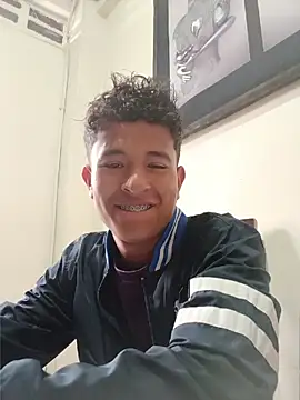 TwoMuchFun11 online show from March 31, 2026, 1:13 pm