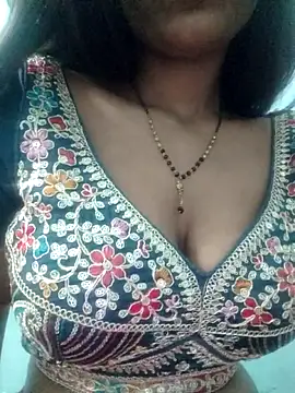 Snapshot of khushi_ji00 chatting on April 9, 2026, 10:21 am khushi ji00 online show from April 9, 2026, 10:21 am