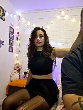 LASEXbellaX online show from April 29, 2026, 2:49 am