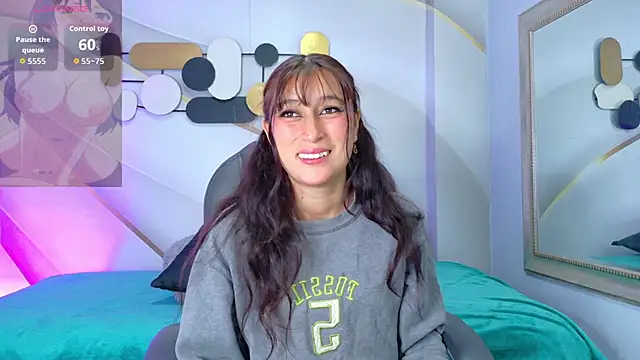 Snapshot of Fenixx_19 chatting on May 23, 2026, 12:15 pm Fenixx 19 online show from May 23, 2026, 12:15 pm