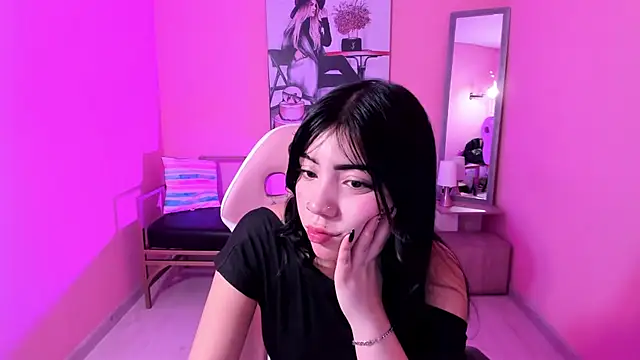 Snapshot of Soffi_x_x_ chatting on May 9, 2026, 8:12 pm Soffi x x online show from May 9, 2026, 8:12 pm