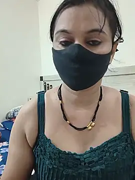 HeartlessGirl online show from June 30, 2026, 7:30 am