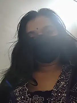 HeartlessGirl online show from July 24, 2026, 10:06 pm