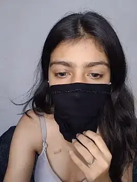 Prihu143 online show from June 25, 2026, 4:34 pm