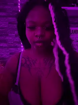 Snapshot of Nyla_xox chatting on May 30, 2026, 8:47 pm Nyla xox online show from May 30, 2026, 8:47 pm
