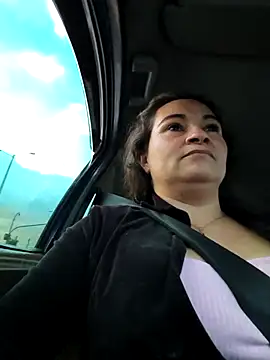 Snapshot of kyra_sol chatting on April 11, 2026, 10:46 pm kyra sol online show from April 11, 2026, 10:46 pm