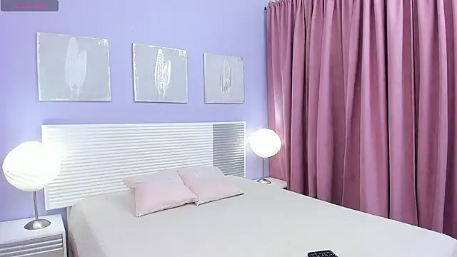 Mia Ebonyy online show from April 11, 2026, 12:20 pm