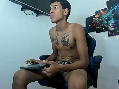 axeel-king online show from April 14, 2026, 12:32 pm