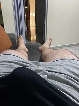 safadogggg online show from April 10, 2026, 8:16 pm