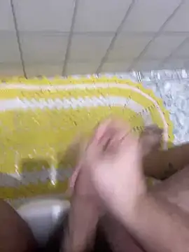 safadogggg online show from April 15, 2026, 9:37 pm