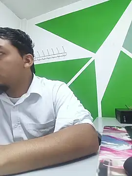 Itsdavidxxx online show from July 18, 2026, 12:47 pm