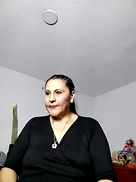 Snapshot of Merlyna_Goldenss chatting on April 9, 2026, 6:19 am Merlyna Goldenss online show from April 9, 2026, 6:19 am