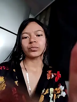 Snapshot of Ninffa_sweet21 chatting on April 6, 2026, 10:55 pm Ninffa sweet21 online show from April 6, 2026, 10:55 pm