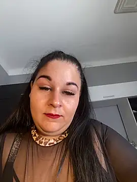 Szandra26 online show from April 5, 2026, 12:12 pm