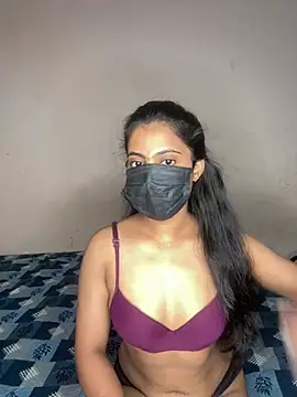 Snapshot of Riya_leone chatting on July 21, 2026, 7:15 pm Riya leone online show from July 21, 2026, 7:15 pm